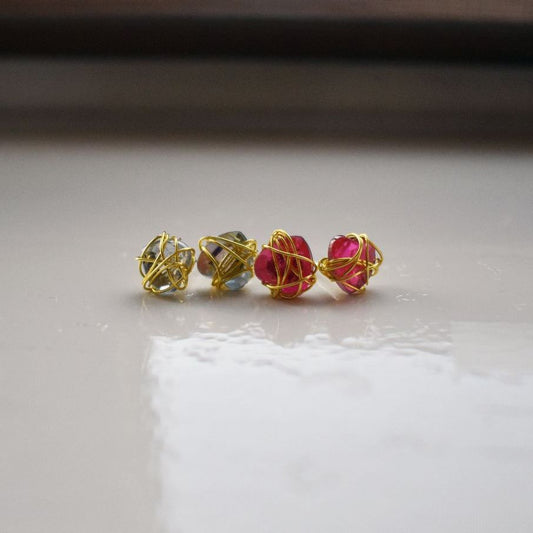 Gold Wire White Heart Stud Earrings | by Ifemi Jewels-0